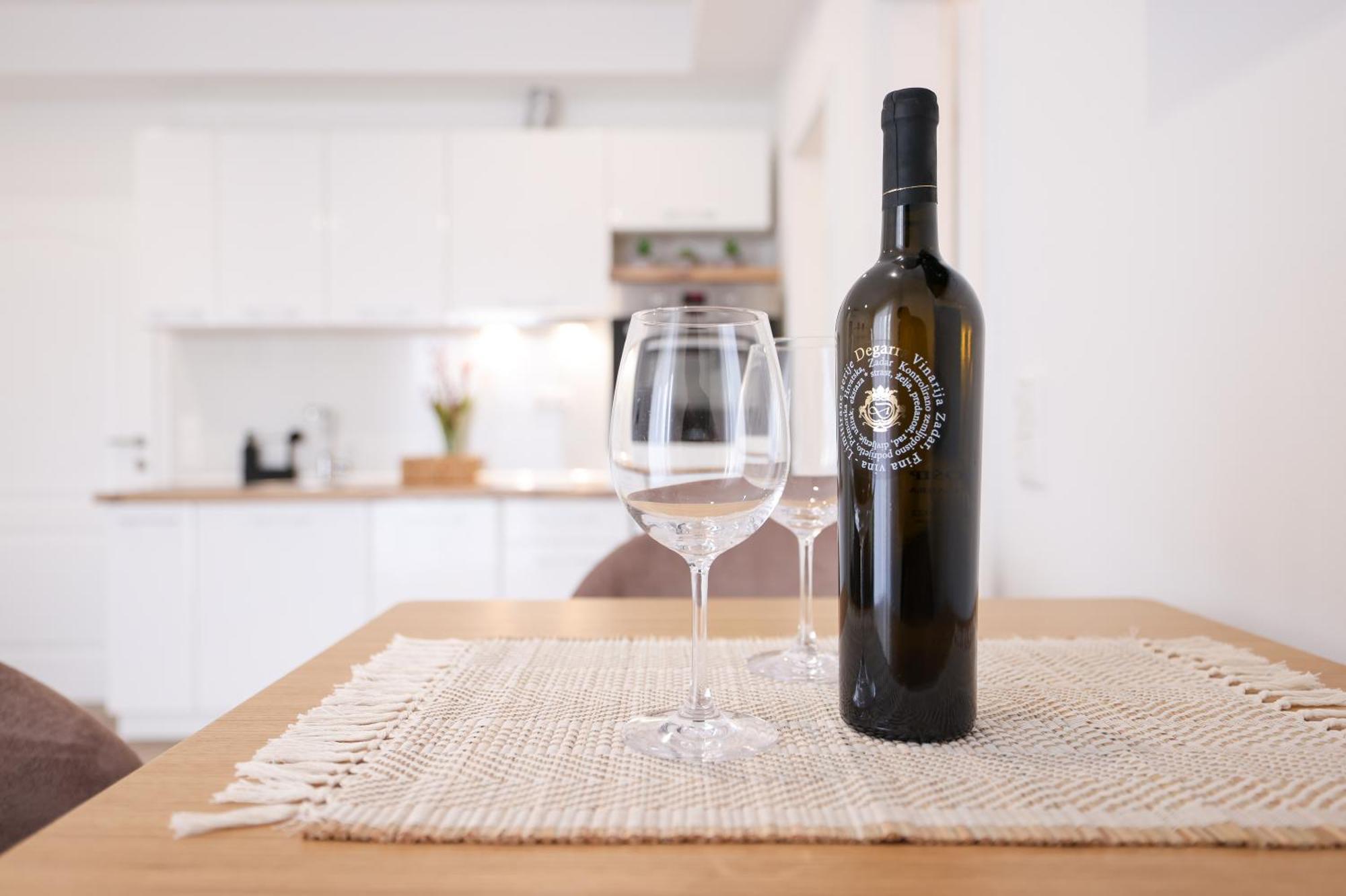 Duo Soles - Apartments With Private Parking Near Zadar Murvica  Eksteriør billede