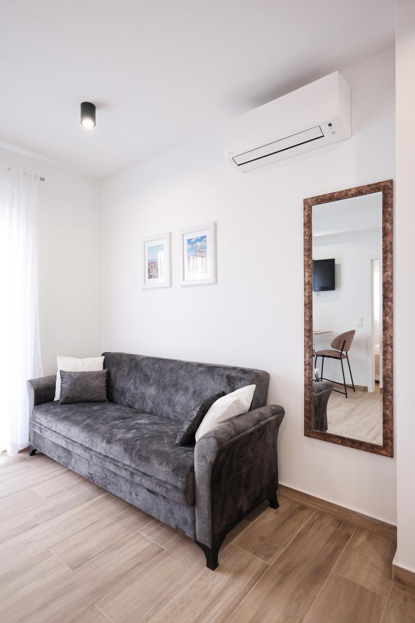 Duo Soles - Apartments With Private Parking Near Zadar Murvica  Eksteriør billede