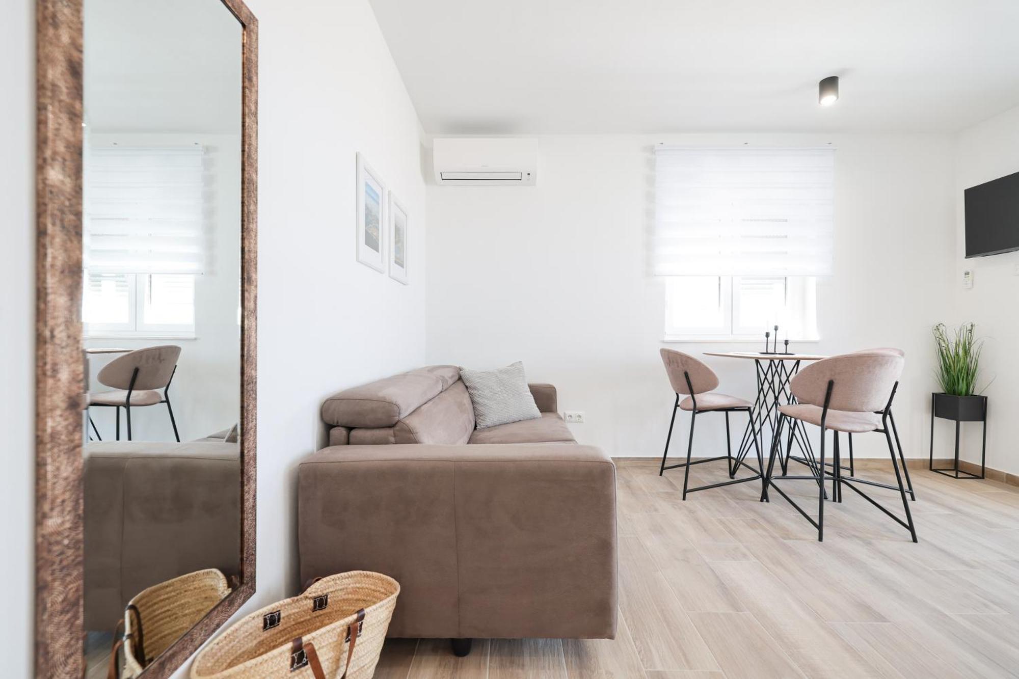 Duo Soles - Apartments With Private Parking Near Zadar Murvica  Eksteriør billede